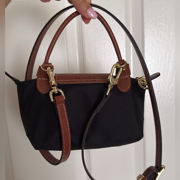 Longchamp - Picture 2 of 3